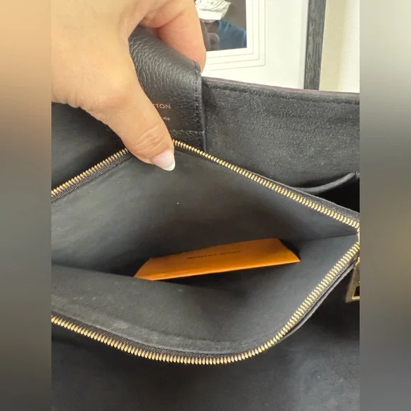 Louis Vuitton LV Riverside Handbag Damier with Leather - Picture 10 of 12